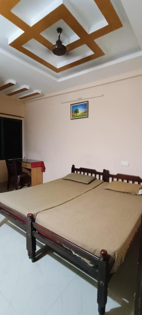 Classic Tourist Home Kochi Extérieur photo